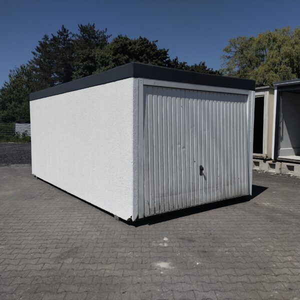 Garage 10026