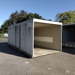 Garage 10033