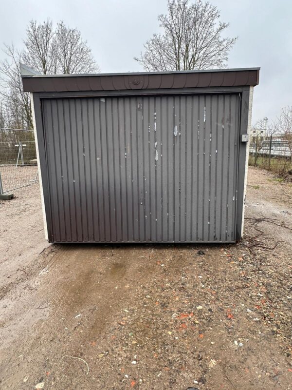 Garage 9809 – Bild 2