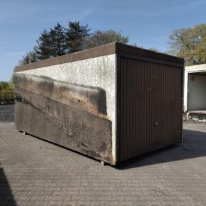 Garage 10053