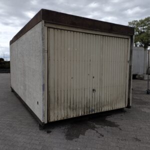 Garage 9841