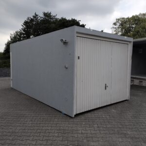 Garage 9816