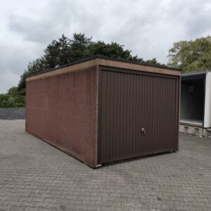 Garage 10043
