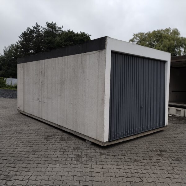 Garage 10095