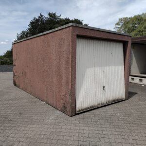 Garage 10218