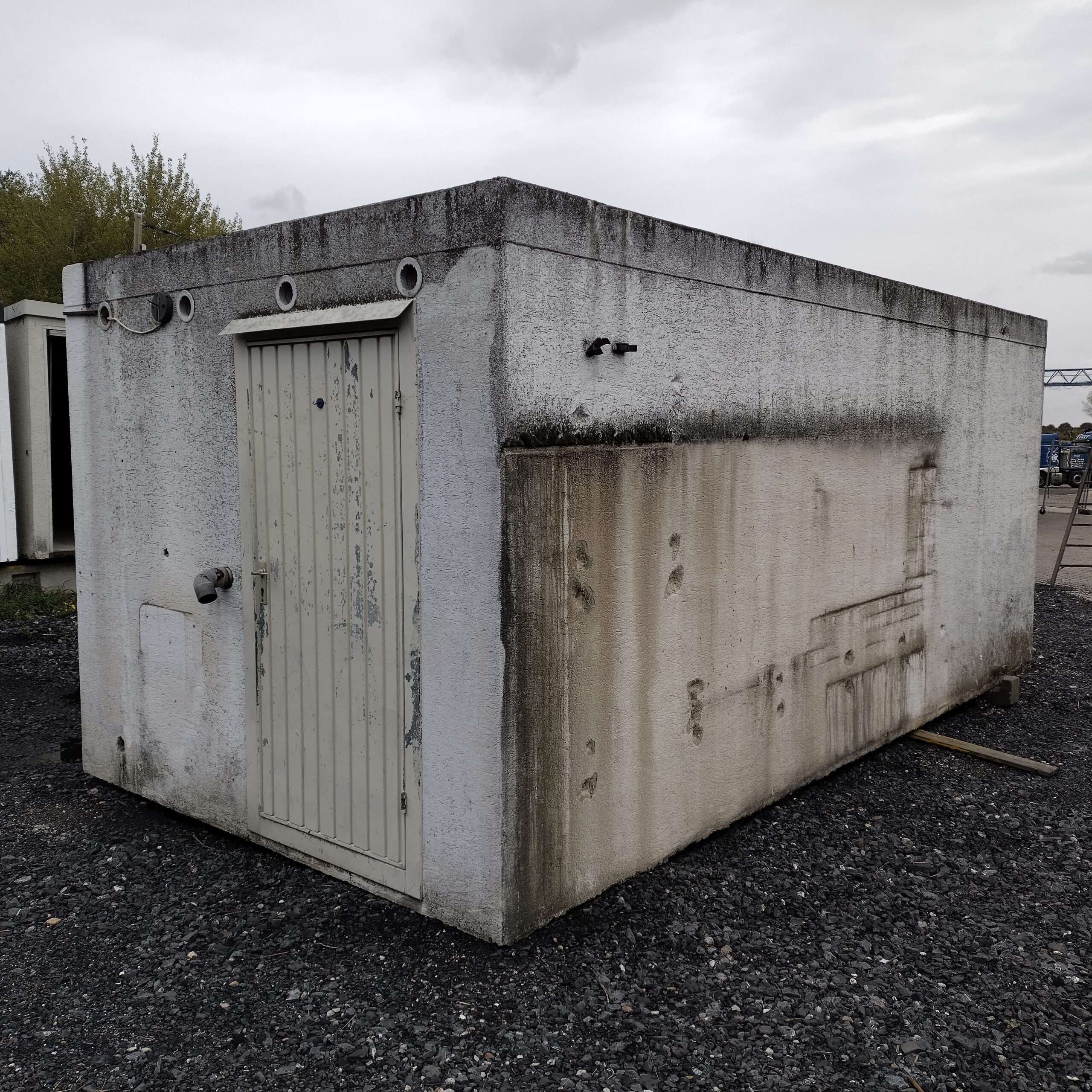 Garage 10230 – Bild 2