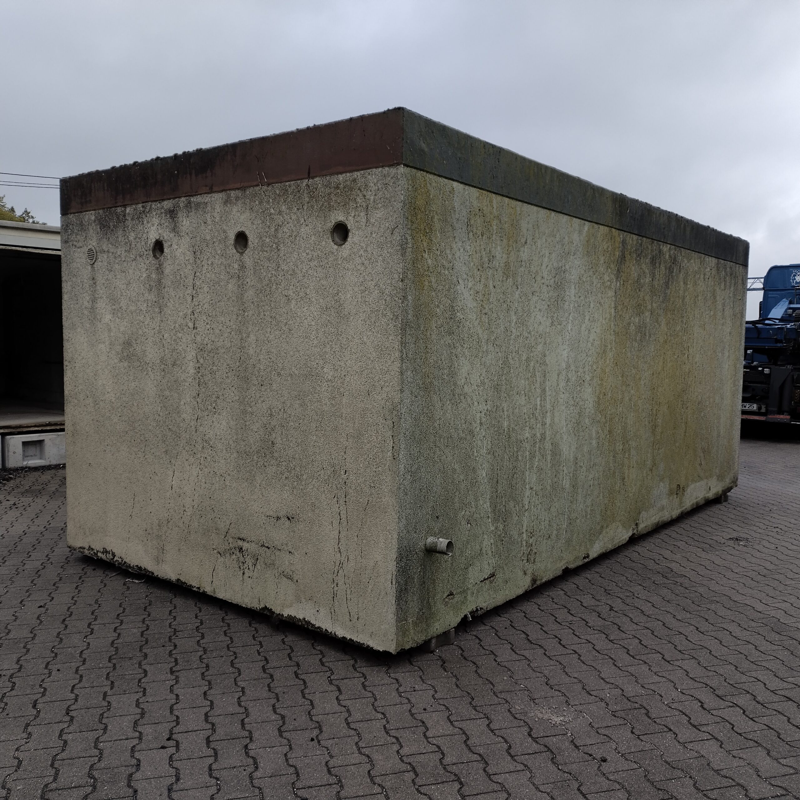 Garage 10233 – Bild 2