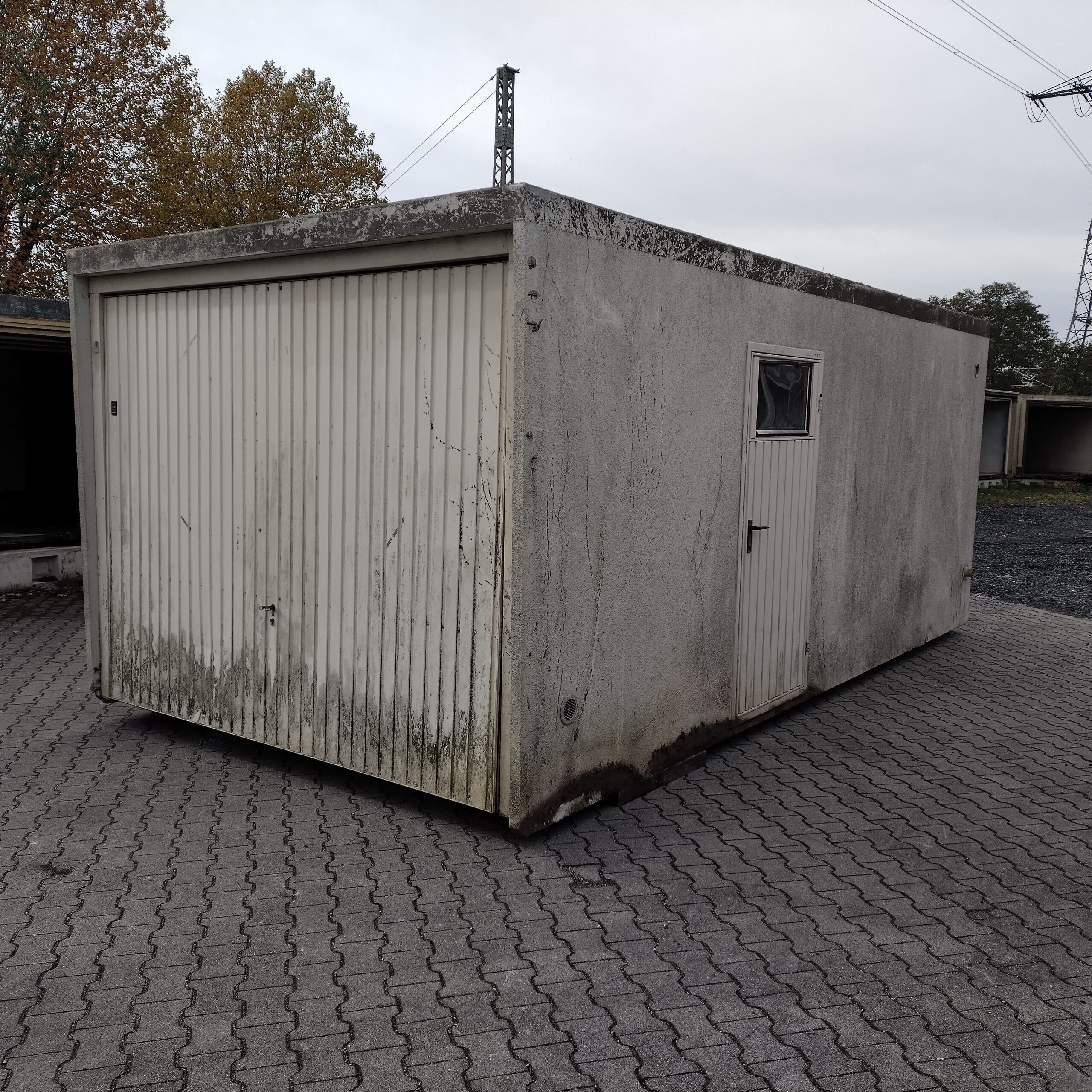 Garage 10220 – Bild 2