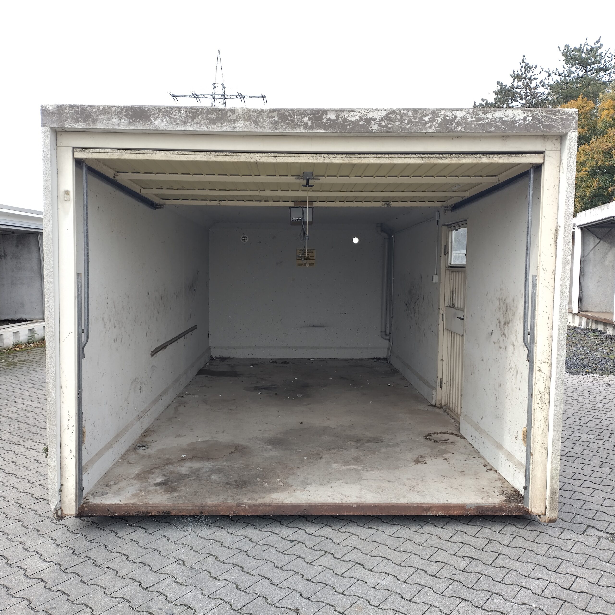 Garage 10220 – Bild 6