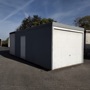 Garage 10289 - 1/2