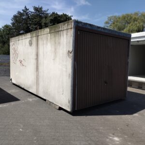 Garage 10352