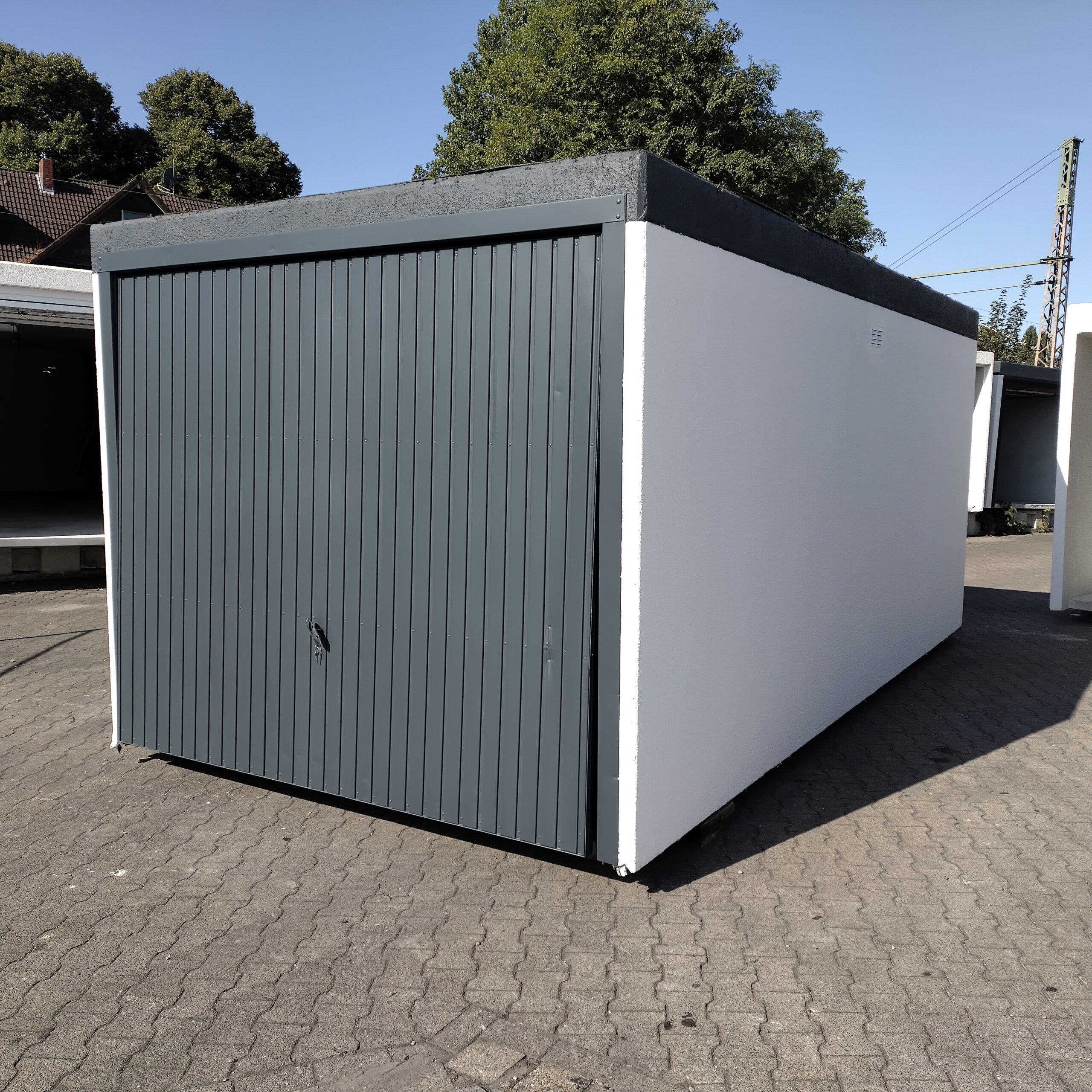 Garage 10352 – Bild 2