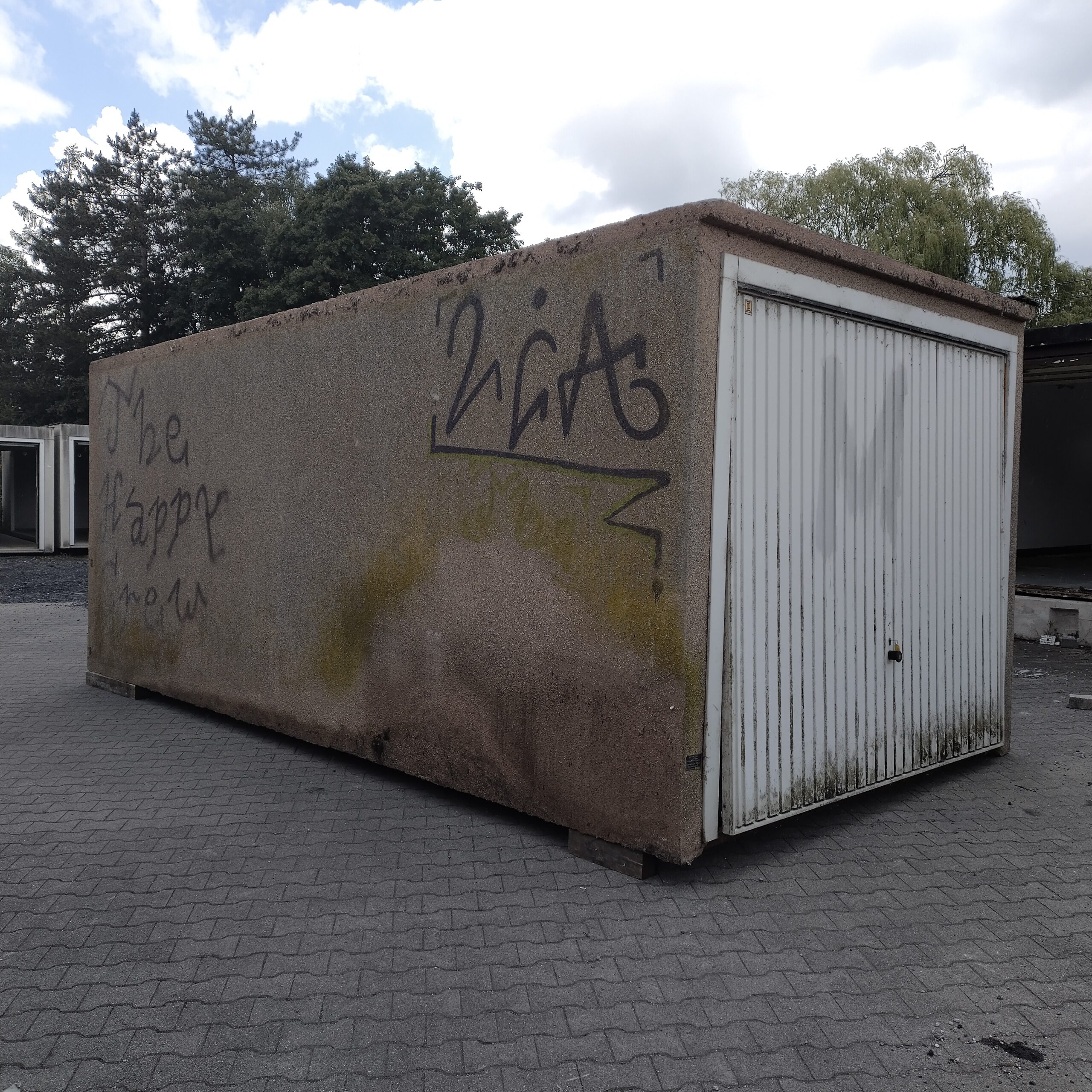 Garage 10361