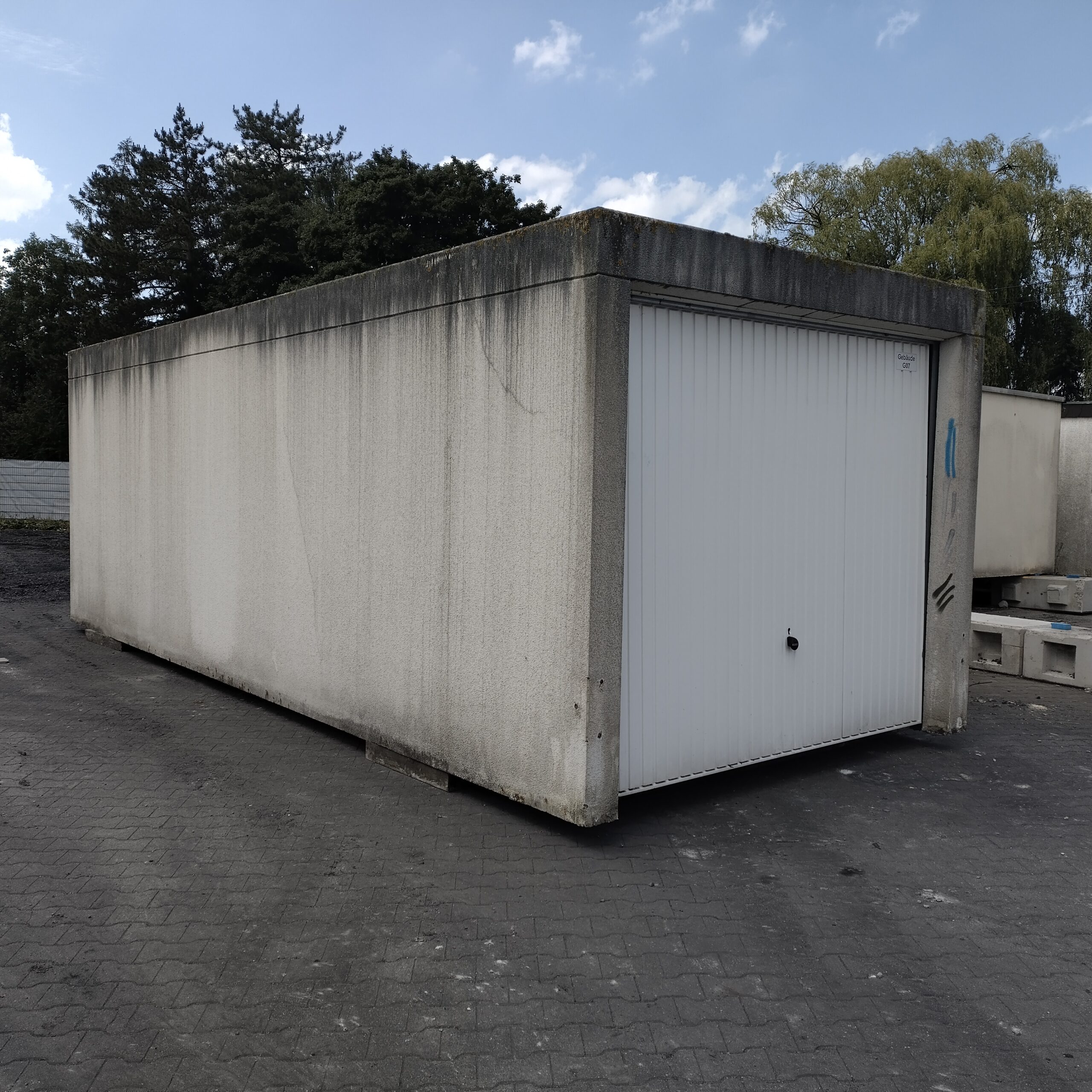 Garage 10362