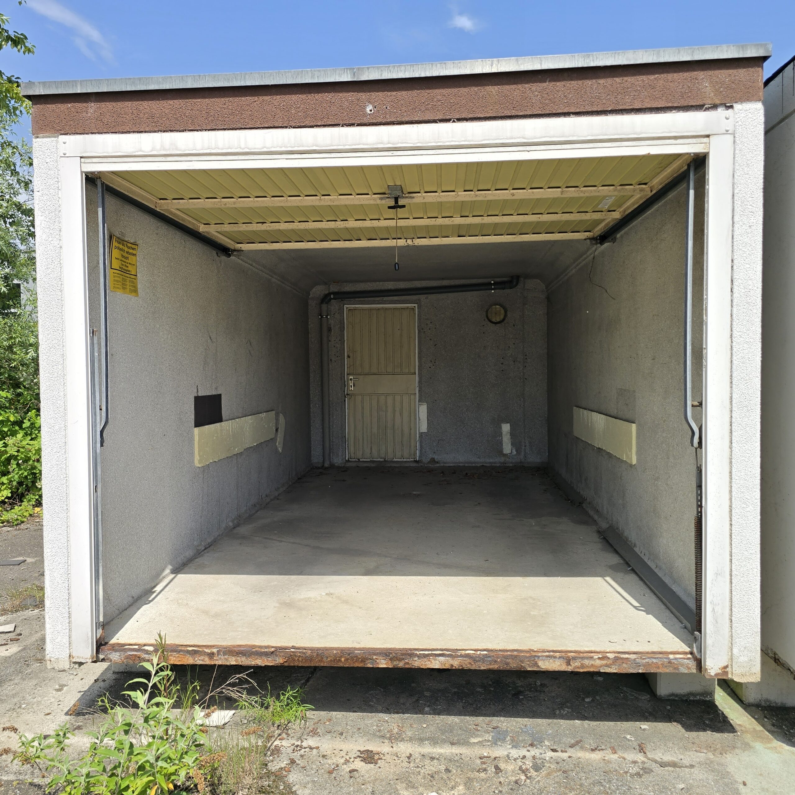 Garage 10355