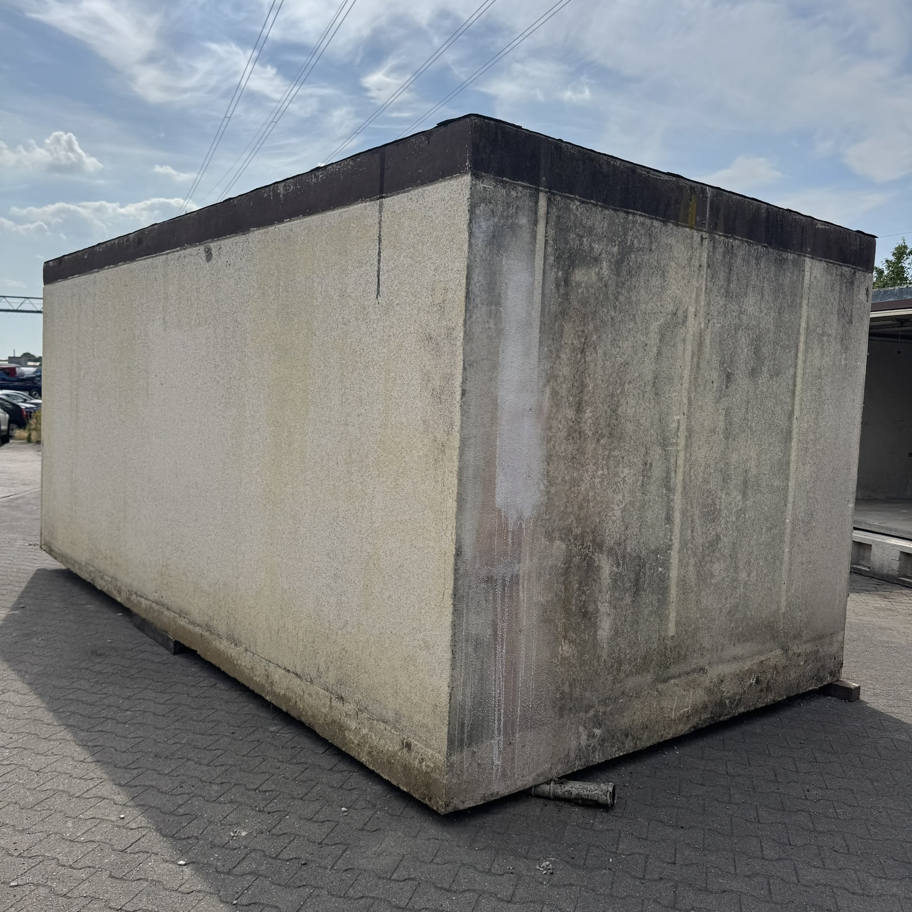 Garage 10275 – Bild 2