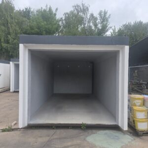 Garage 10237