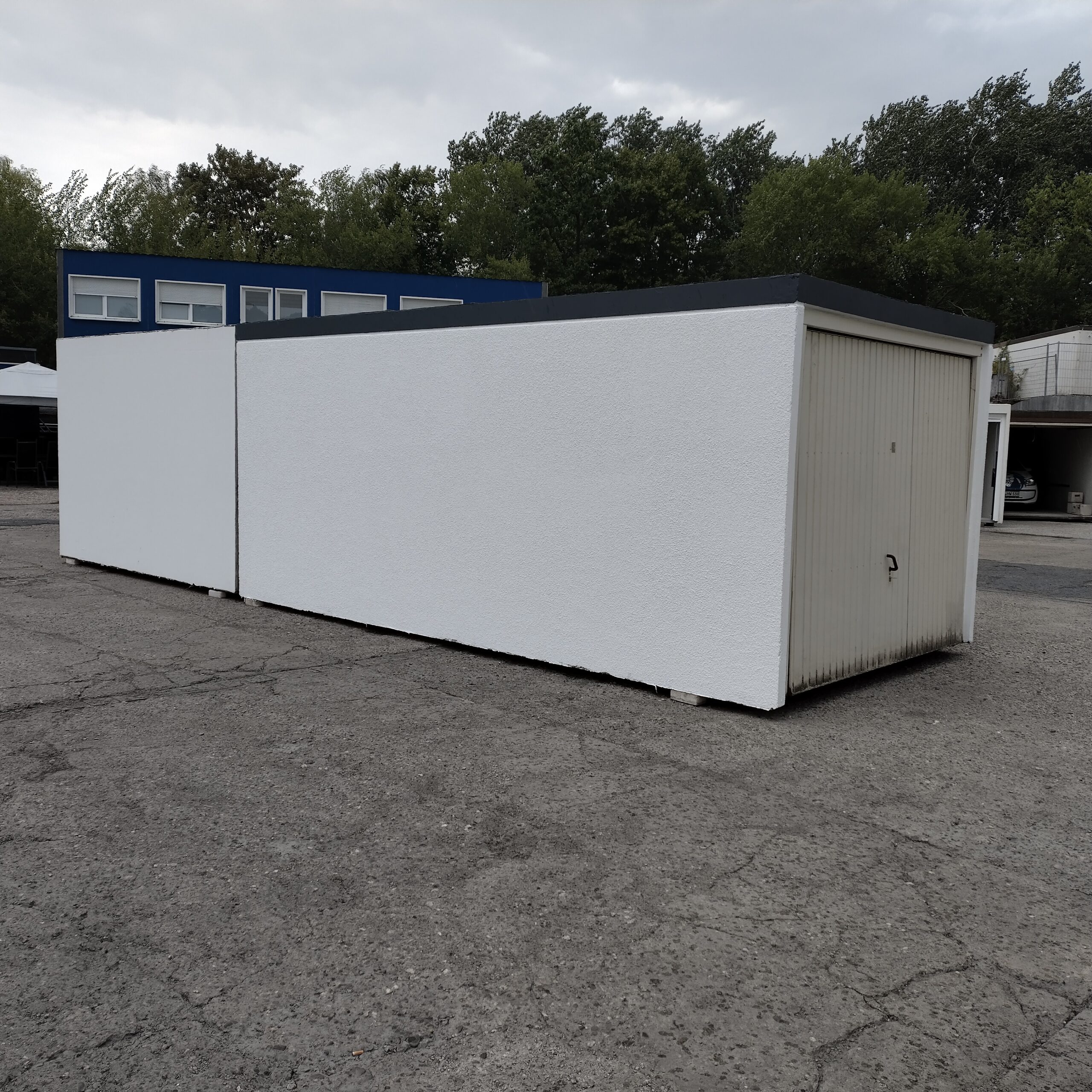 Garage 10087-1/2