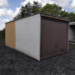 Garage 10256