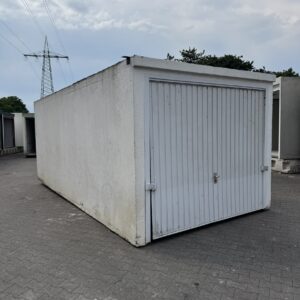Garage 10296
