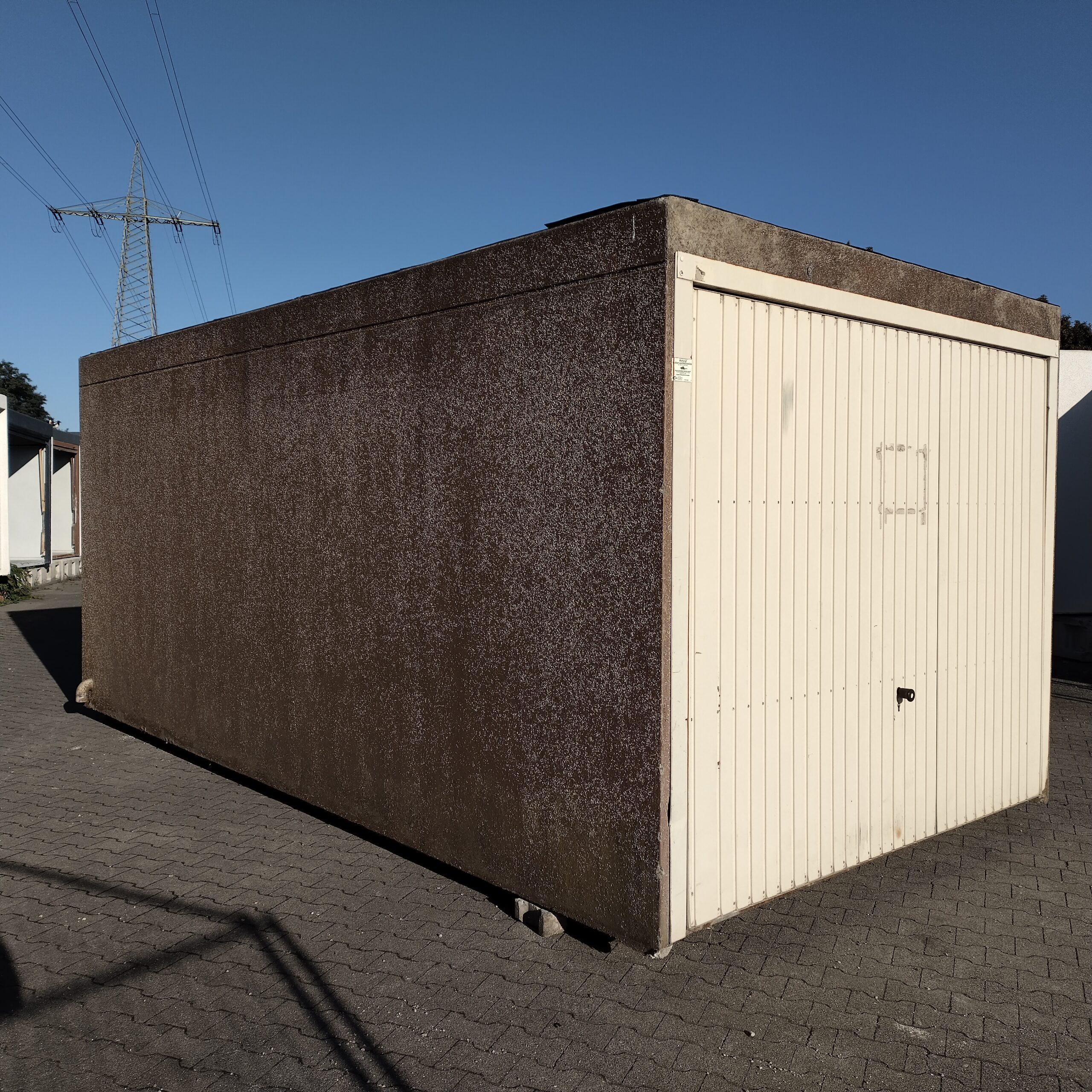Garage 10379