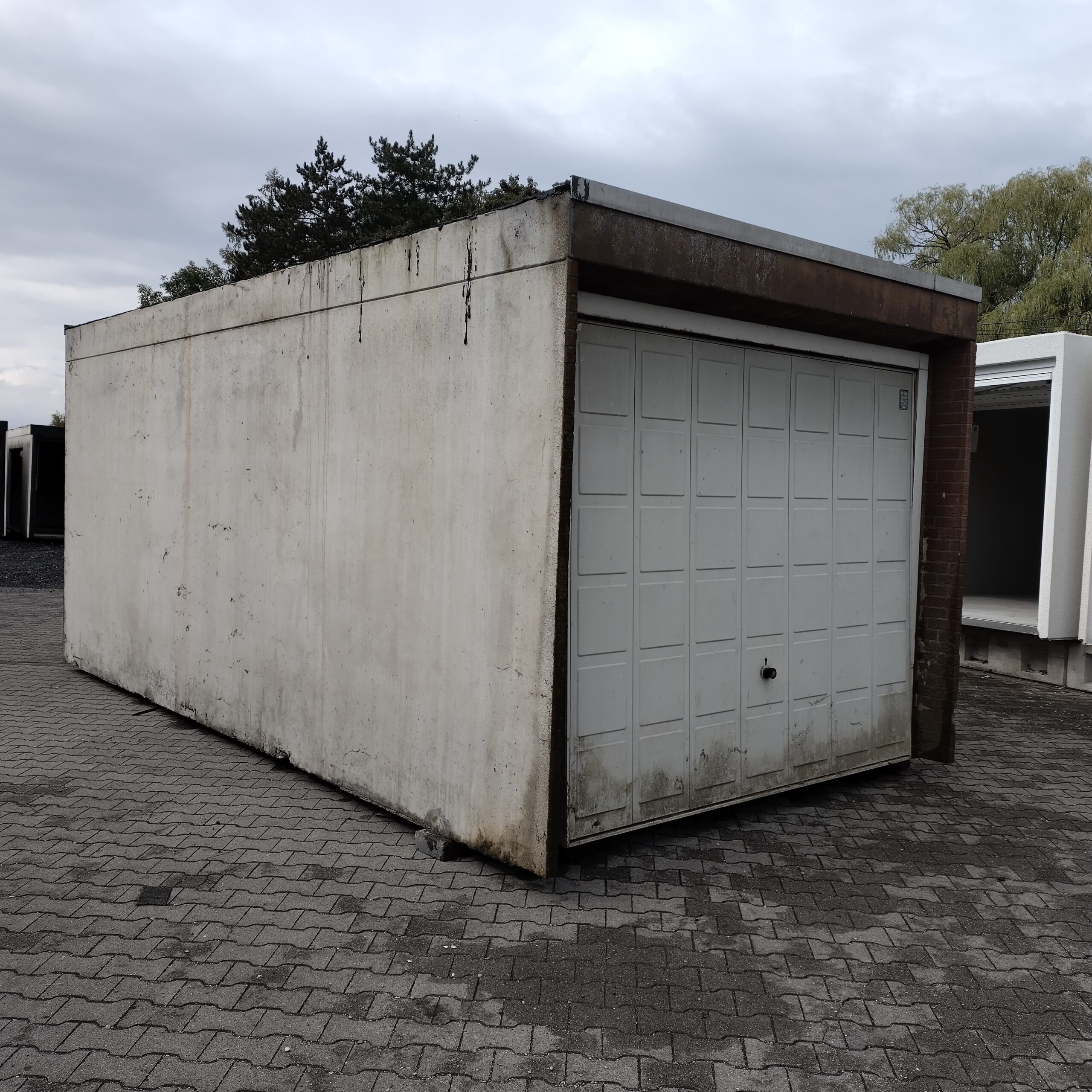 Garage 10387